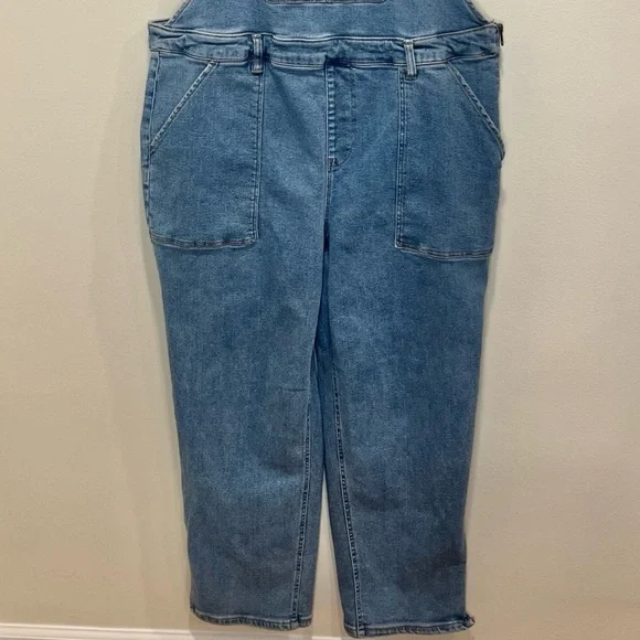 AVA & VIV Women’s Denim Jeans Stretch Bib Overalls Tapered Leg Plus Size 16W - Picture 4 of 15